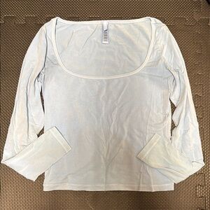 Women's Light Blue Top